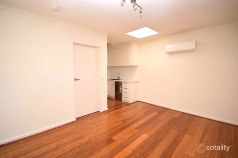 Property photo of 16/8 Robert Street Elwood VIC 3184