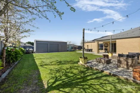 Property photo of 136 Knox Road Romsey VIC 3434