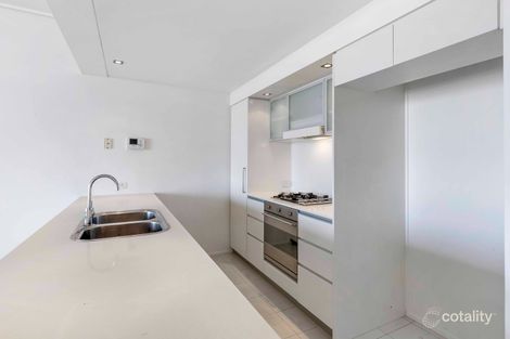 Property photo of 373/30 Macrossan Street Brisbane City QLD 4000