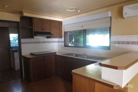 Property photo of 15 Sedgefield Place Craigieburn VIC 3064