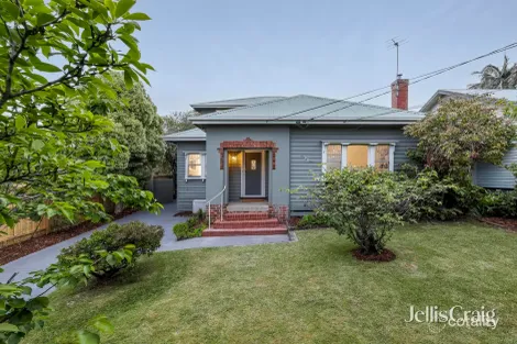 24 Wahroongaa Rd, Murrumbeena, VIC 3163