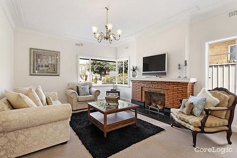 Property photo of 7 Peterleigh Grove Essendon VIC 3040