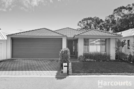Property photo of 8 Spencer Lane Meadow Springs WA 6210