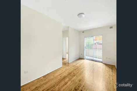 Property photo of 3/28 Flora Street Roselands NSW 2196