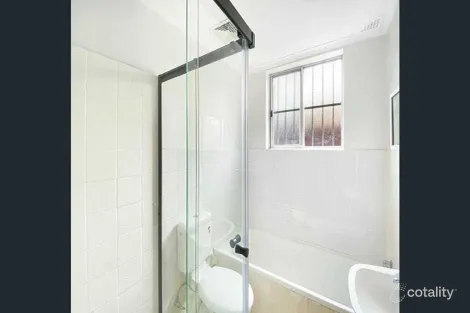 Property photo of 3/28 Flora Street Roselands NSW 2196