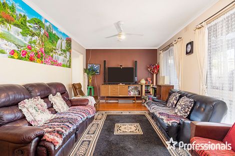 Property photo of 40 Ross Pincott Drive Mooroolbark VIC 3138