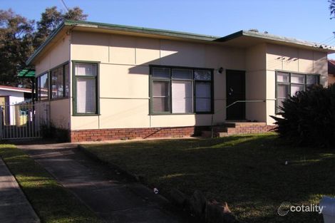 4 Hinkler St, Smithfield, NSW 2164
