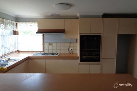 Property photo of 2 Kerrison Drive Hampton Park VIC 3976