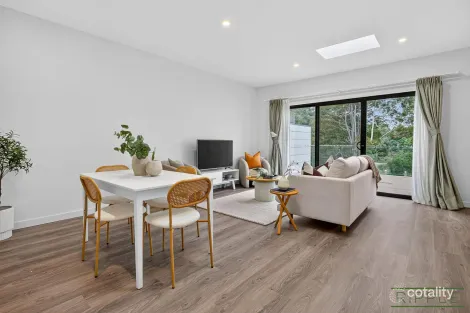 Property photo of 2/41 Eldridge Drive Kingston TAS 7050