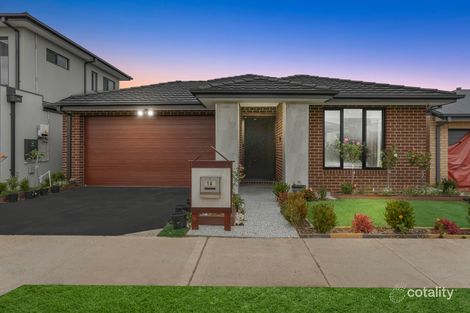 Property photo of 14 Medlar Avenue Manor Lakes VIC 3024