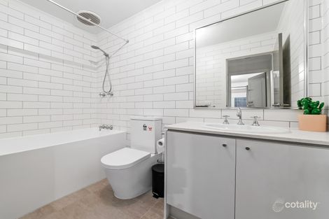 Property photo of 27 Boston Court Narre Warren VIC 3805