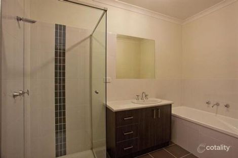 21 Arcade Way, Avondale Heights, VIC 3034