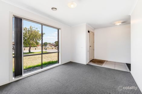 Property photo of 20 Pengana Way Cranbourne West VIC 3977