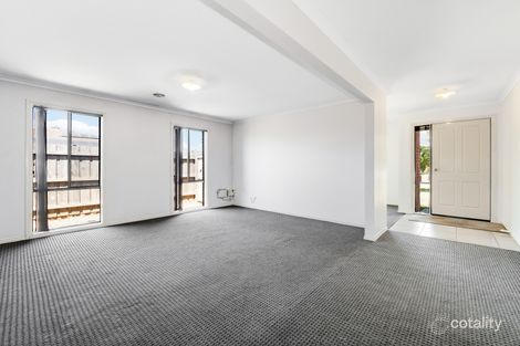 Property photo of 20 Pengana Way Cranbourne West VIC 3977