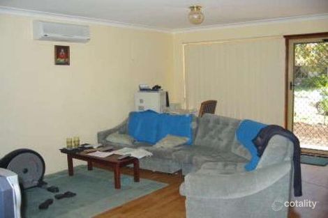 23 Sutcliffe Cl, Seville Grove, WA 6112