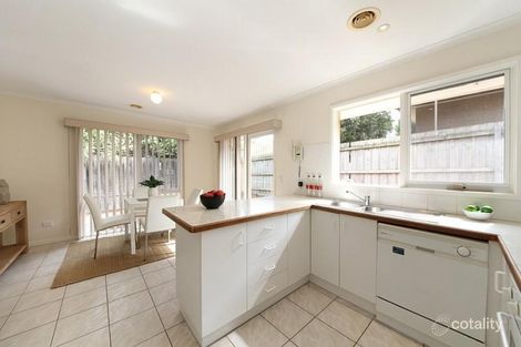 Property photo of 2/601 North Road Ormond VIC 3204