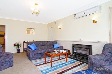 Property photo of 32 Wonganella Drive Keilor East VIC 3033