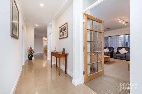 6 Hopewell Pass, Carramar, WA 6031