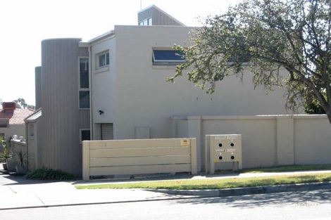 Property photo of 1/31 Belford Road Kew East VIC 3102