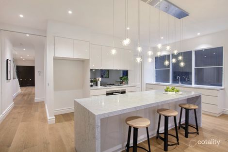 Property photo of 1 Burne Court Kew VIC 3101