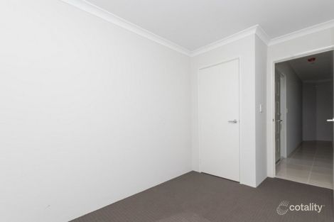 Property photo of 2/5 Barmond Road Cannington WA 6107