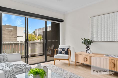 Property photo of 15 Ormond Boulevard Bundoora VIC 3083