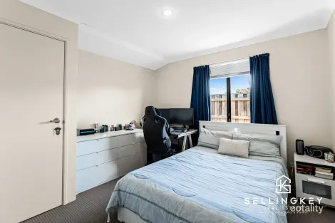 Property photo of 5 Pierre Bend Ellenbrook WA 6069