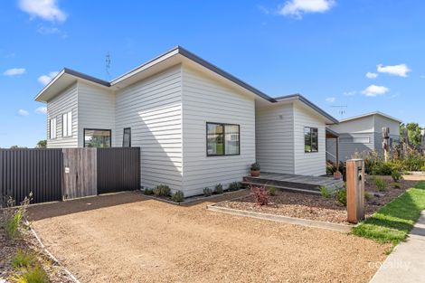 Property photo of 18 Seeberg Court Apollo Bay VIC 3233