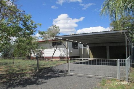 7 Barden St, Tara, QLD 4421