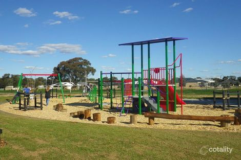 Property photo of 25 Cumberland Terrace Strathfieldsaye VIC 3551