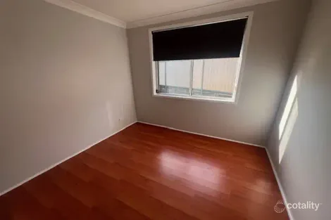 Property photo of 21 Airlie Crescent Cecil Hills NSW 2171