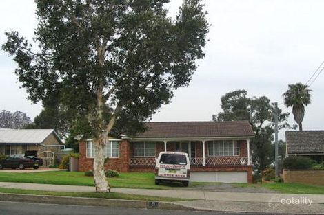 5 Lakeside Dr, Kanahooka, NSW 2530