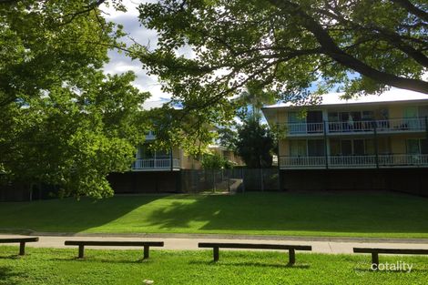 Property photo of 2/26 Warren Street St Lucia QLD 4067
