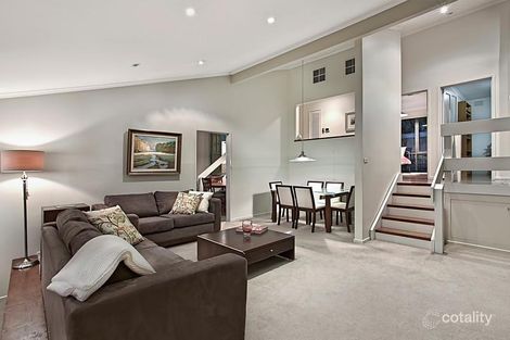 Property photo of 1 Arunta Court Eltham VIC 3095