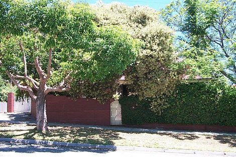 11 Cornwall St, Lathlain, WA 6100