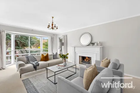 Property photo of 2 Mayfair Drive Newtown VIC 3220