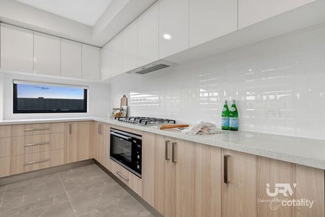 Property photo of 21 Tuxworth Drive Kalkallo VIC 3064