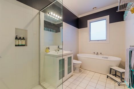 Property photo of 33 Yuille Street Geelong West VIC 3218