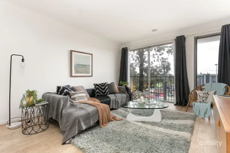 Property photo of 4 Camera Walk Coburg North VIC 3058