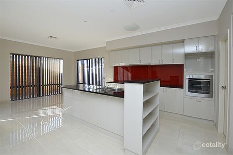 Property photo of 22 Kingsway Gardens Canning Vale WA 6155