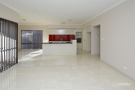 Property photo of 22 Kingsway Gardens Canning Vale WA 6155