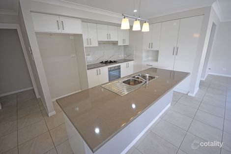 Property photo of 3A Terrazzo Court Dubbo NSW 2830