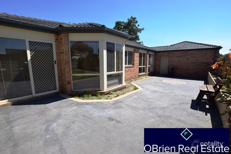 Property photo of 25 Breamlea Way Cranbourne West VIC 3977