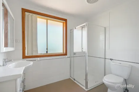 Property photo of 10C Alexander Crescent Macquarie Fields NSW 2564