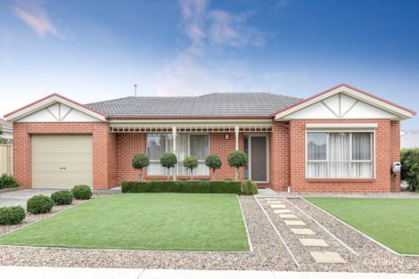 Property photo of 1/8 Park Street Wendouree VIC 3355