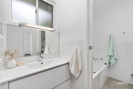 Property photo of 15 Tilanbi Close Terrigal NSW 2260