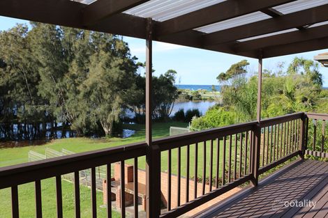 Property photo of 9 Lakeside Drive Kianga NSW 2546