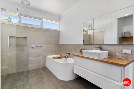 Property photo of 36 Benghasi Avenue Golden Square VIC 3555