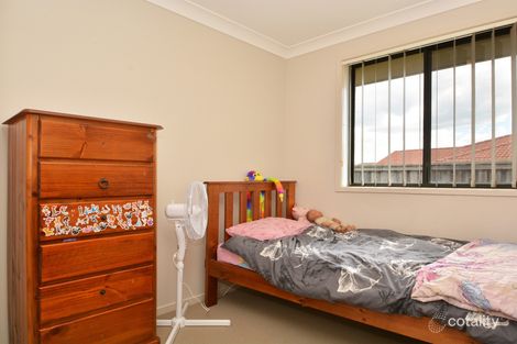 Property photo of 27/12 Denton Park Drive Rutherford NSW 2320