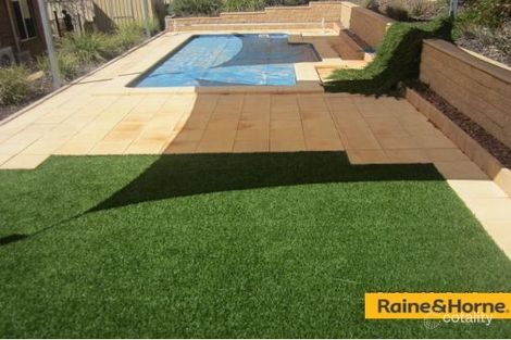 Property photo of 14 Swainsona Street Roxby Downs SA 5725